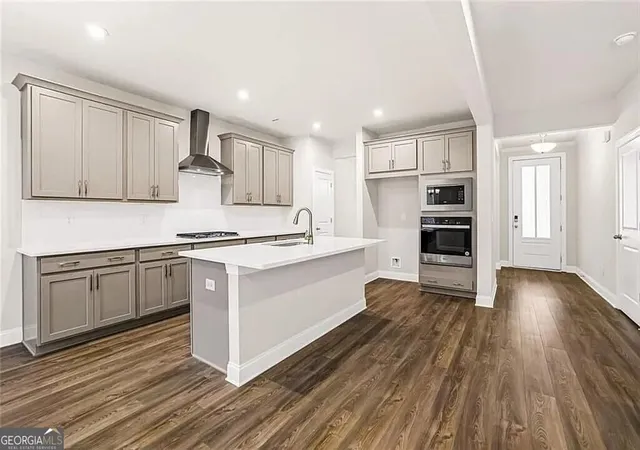 Photo 2 of Single family home for sale at 639 Tigers Eye Ter, Kennesaw, GA 30144 | MLS# 10839235 | Listing updated on 2026-09-13