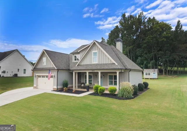 Photo 2 of Single family home for sale at 116 Alexander Lakes Dr, Eatonton, GA 31024 | MLS# 10843710 | Listing updated on 2026-09-10