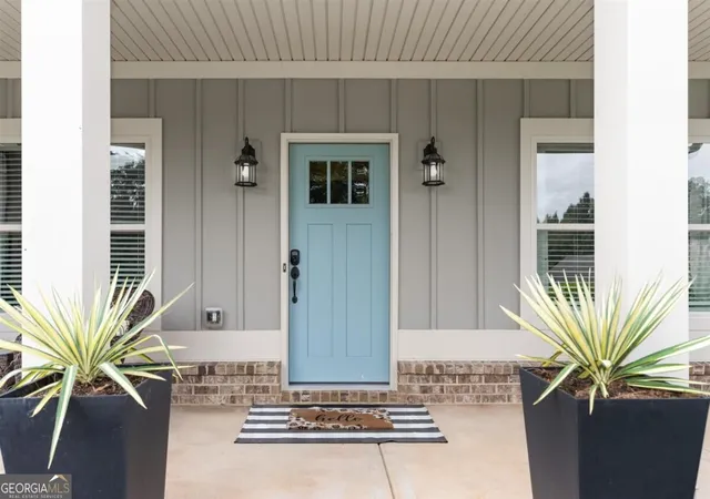 Photo 3 of Single family home for sale at 116 Alexander Lakes Dr, Eatonton, GA 31024 | MLS# 10843710 | Listing updated on 2026-09-10
