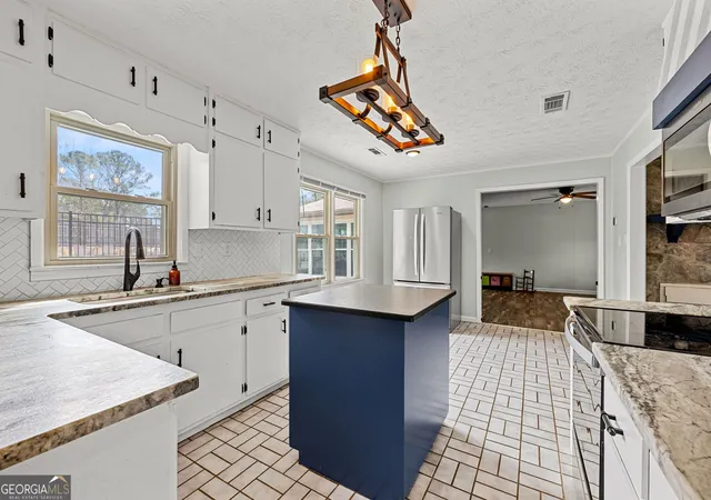 Photo 4 of Single family home for sale at 751 Brimer Rd, Newnan, GA 30263 | MLS# 10853442 | Listing updated on 2026-10-09