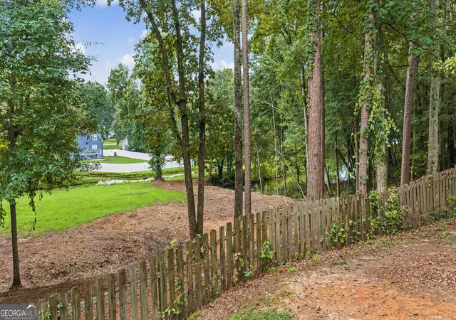 Photo 3 of Single family home for sale at 85 Woodstream Dr, Newnan, GA 30265 | MLS# 10836967 | Listing updated on 2026-09-15