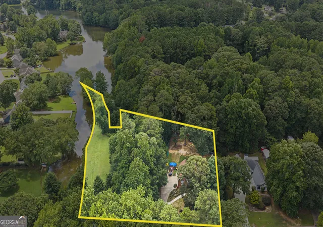 Photo 4 of Single family home for sale at 85 Woodstream Dr, Newnan, GA 30265 | MLS# 10836967 | Listing updated on 2026-09-15