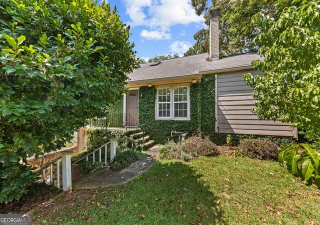 Photo 30 of Single family home for sale at 1619 Sylvan Rd Sw, Atlanta, GA 30310 | MLS# 10843589 | Listing updated on 2026-09-10