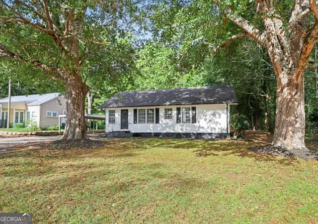 Photo 3 of Single family home for sale at 1059 Prather Brg Rd, Toccoa, GA 30577 | MLS# 10845432 | Listing updated on 2026-10-09