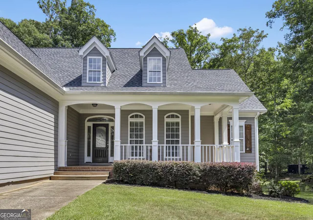Photo 2 of Single family home for sale at 405 Rosser Rd, Covington, GA 30016 | MLS# 10839740 | Listing updated on 2026-09-17