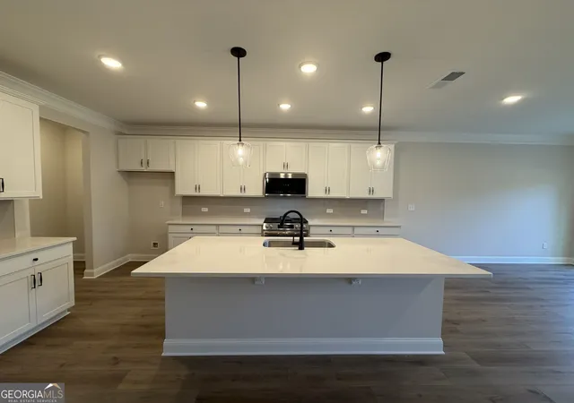 Photo 3 of Townhouse for sale at 2 Trace Blf, Dawsonville, GA 30534 | MLS# 10765729 | Listing updated on 2026-09-11