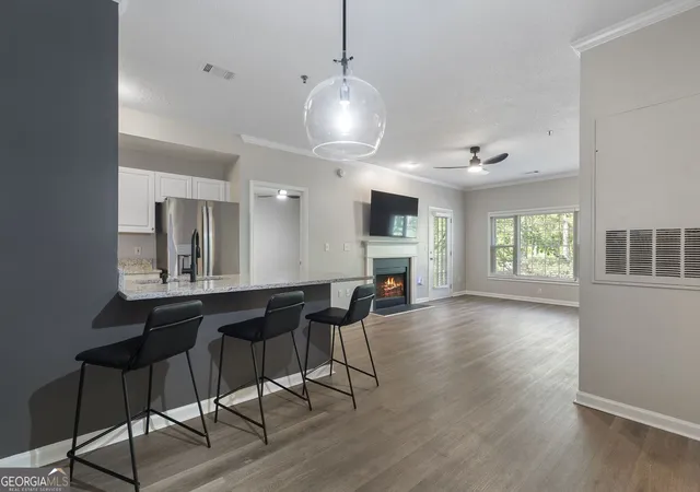 Photo 3 of Condo for sale at 111 Spring Hts Ln #1, Smyrna, GA 30080 | MLS# 10844381 | Listing updated on 2026-10-02