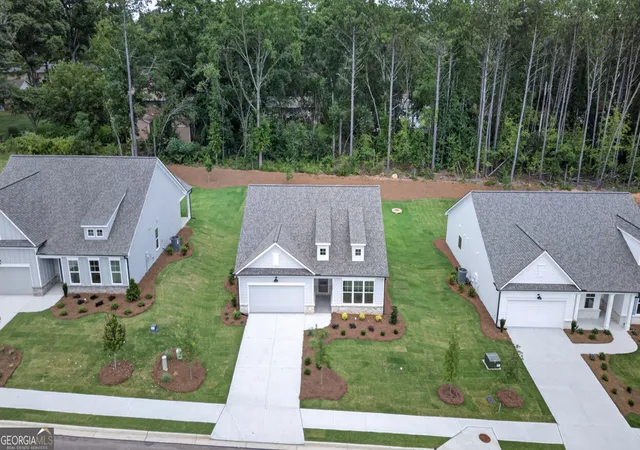 Photo 2 of Single family home for sale at 2020 Oconee Blf Dr, Athens, GA 30601 | MLS# 10876310 | Listing updated on 2026-10-27