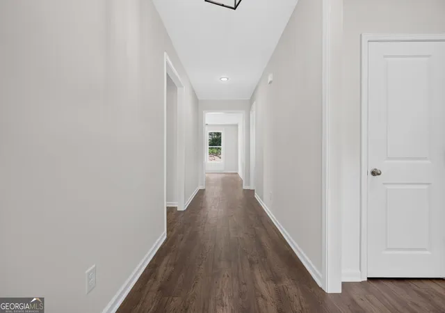 Photo 4 of Single family home for sale at 2020 Oconee Blf Dr, Athens, GA 30601 | MLS# 10876310 | Listing updated on 2026-10-27