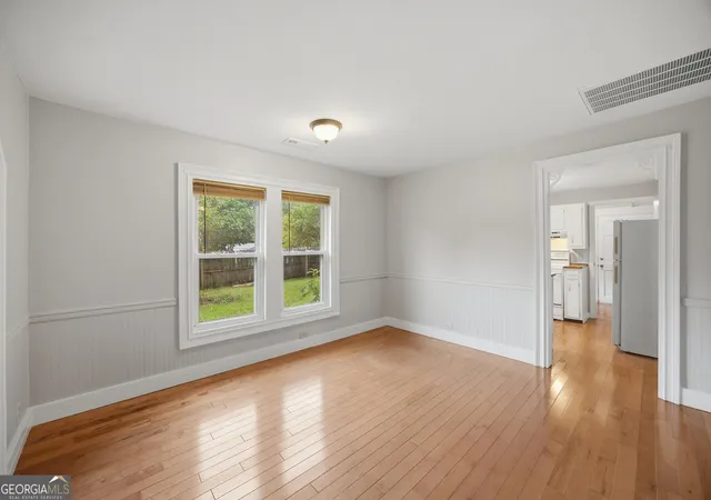 Photo 3 of Single family home for sale at 1114 Mount Vernon Rd, Tunnel Hill, GA 30755 | MLS# 10852225 | Listing updated on 2026-10-07