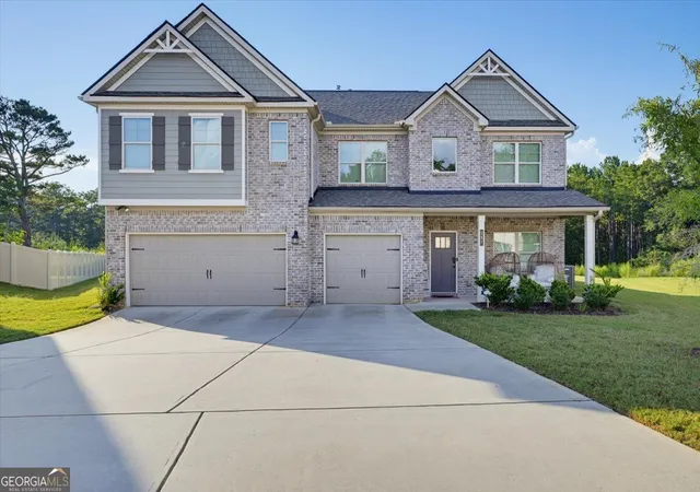 Photo 1 of Single family home for sale at 517 Redchurch Dr, Mcdonough, GA 30252 | MLS# 10853493 | Listing updated on 2026-10-09