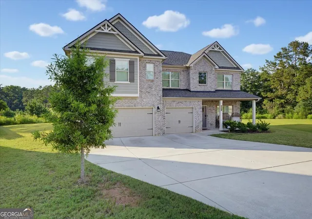 Photo 2 of Single family home for sale at 517 Redchurch Dr, Mcdonough, GA 30252 | MLS# 10853493 | Listing updated on 2026-10-09