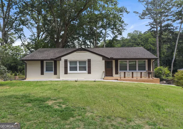 Photo 1 of Single family home for sale at 2783 Ben Hl Rd, East Point, GA 30344 | MLS# 10838582 | Listing updated on 2026-09-16