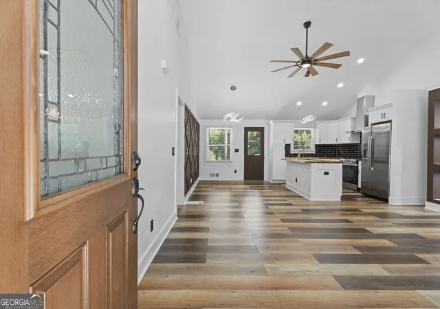 Photo 3 of Single family home for sale at 2783 Ben Hl Rd, East Point, GA 30344 | MLS# 10838582 | Listing updated on 2026-09-16