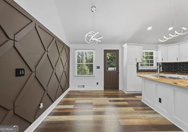 Photo 4 of Single family home for sale at 2783 Ben Hl Rd, East Point, GA 30344 | MLS# 10838582 | Listing updated on 2026-09-16