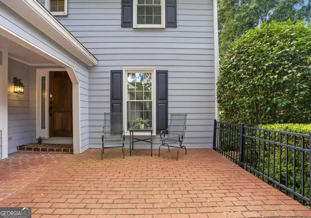 Photo 3 of Single family home for sale at 4086 Howell Fry Rd, Duluth, GA 30096 | MLS# 10845345 | Listing updated on 2026-10-08