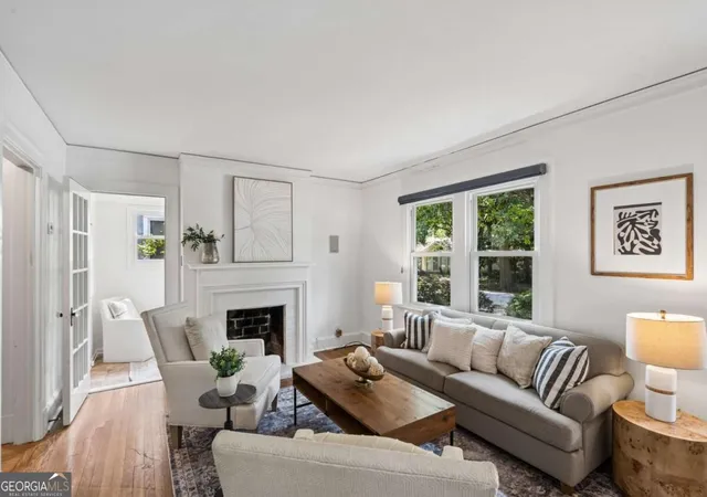 Photo 2 of Single family home for sale at 942 Gilbert St Se, Atlanta, GA 30316 | MLS# 10840078 | Listing updated on 2026-09-04