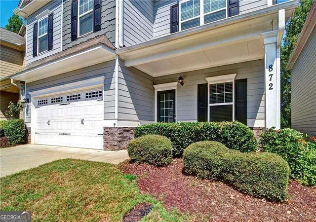 Photo 3 of Single family home for sale at 872 Whisperwood Trl, Acworth, GA 30102 | MLS# 10847878 | Listing updated on 2026-09-21