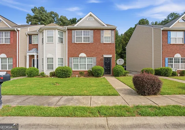 Photo 1 of Townhouse for sale at 8260 Oakley Cir # 2, Union City, GA 30291 | MLS# 10848063 | Listing updated on 2026-10-03