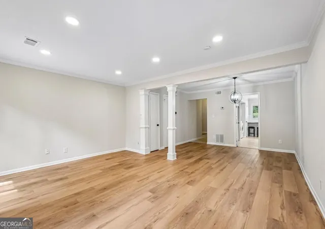 Listing Photo 5 - Condo for sale in building located at 3509 Stonewall Pl SE, Atlanta, GA 30339