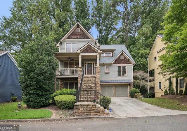 Photo 1 of Single family home for sale at 1889 Shoal Crk Blvd, Decatur, GA 30032 | MLS# 10839150 | Listing updated on 2026-09-14