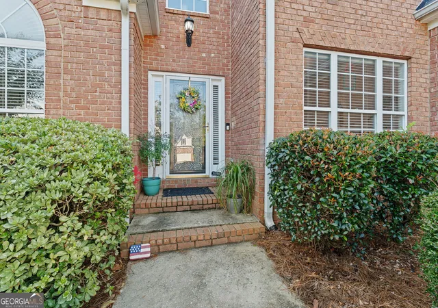 Photo 4 of Single family home for sale at 128 Brookefield Dr, Macon, GA 31210 | MLS# 10852888 | Listing updated on 2026-09-28