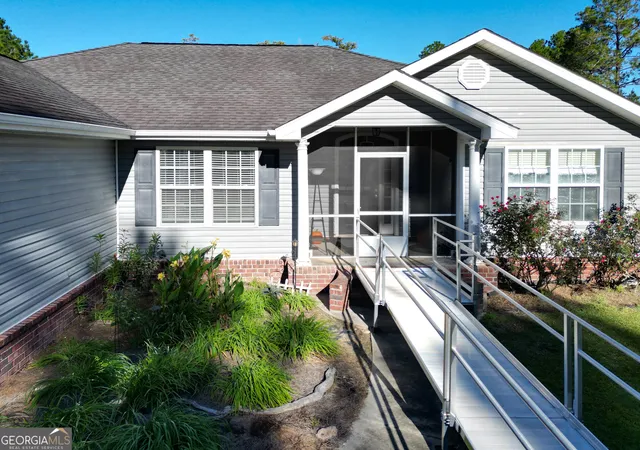 Photo 1 of Single family home for sale at 164 Leonard Hughes Rd SW, Ludowici, GA 31316 | MLS# 10876687 | Listing updated on 2026-10-26