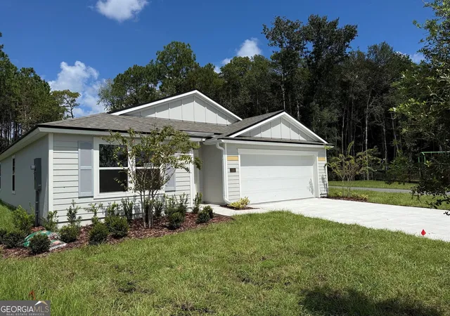 Photo 2 of Single family home for sale at 109 Red Oak Ct, Kingsland, GA 31548 | MLS# 10774135 | Listing updated on 2026-10-02