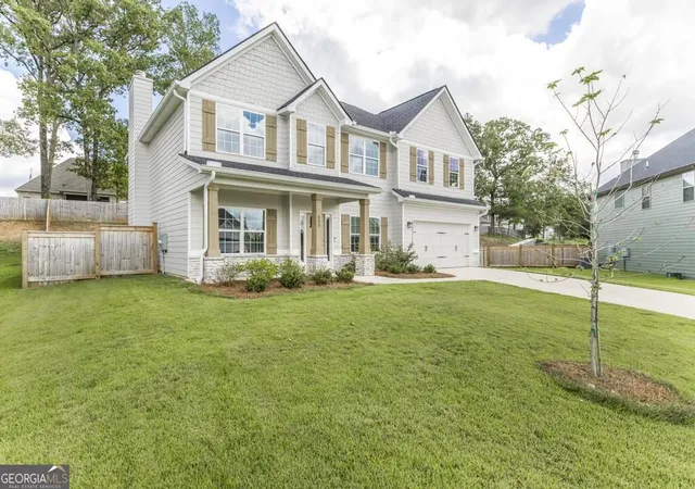 Photo 3 of Single family home for sale at 650 Mccarley Downs Dr, Bonaire, GA 31005 | MLS# 10843973 | Listing updated on 2026-10-27