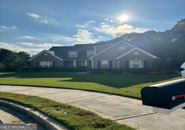 Photo 2 of Single family home for sale at 45 Cynthia Ct, Fayetteville, GA 30215 | MLS# 10851956 | Listing updated on 2026-09-24