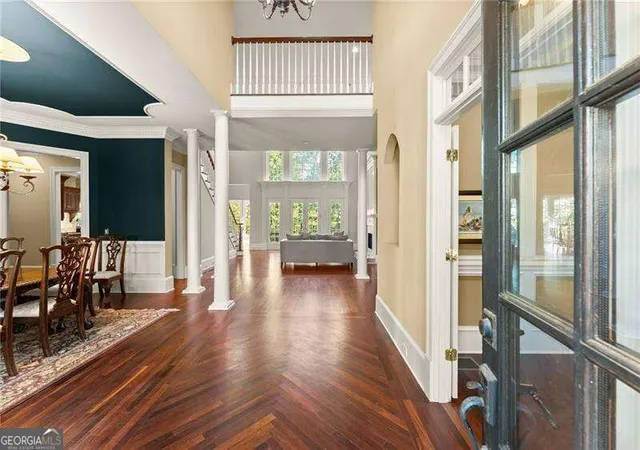 Photo 3 of Single family home for sale at 2040 Tee Dr, Braselton, GA 30517 | MLS# 10851714 | Listing updated on 2026-10-09