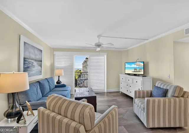 Listing Photo 5 - Condo for sale in building located at 1440 Ocean Blvd, St. Simons, GA 31522 - Unit #321