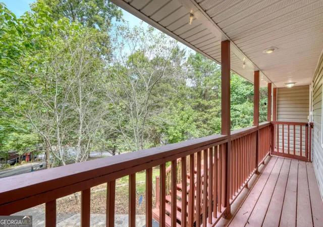 Photo 2 of Single family home for sale at 557 Grayce Ln, Hiawassee, GA 30546 | MLS# 10825211 | Listing updated on 2026-09-14