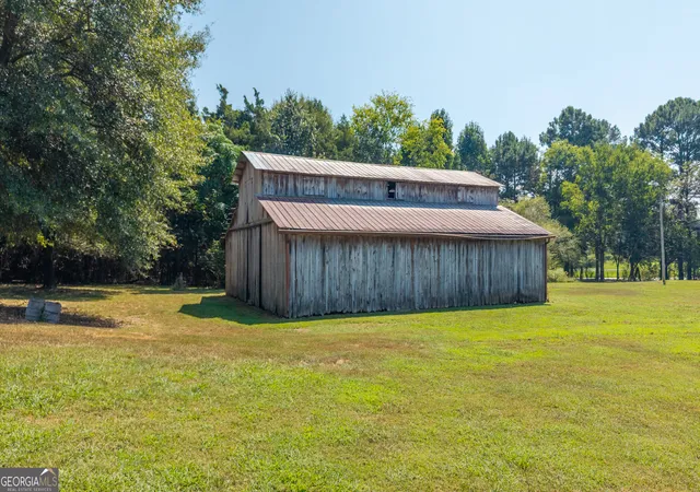 Photo 2 of Single family home for sale at 437 Goat Rd Nw, Resaca, GA 30735 | MLS# 10840962 | Listing updated on 2026-09-19