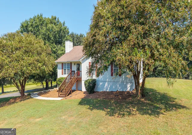 Photo 3 of Single family home for sale at 437 Goat Rd NW, Resaca, GA 30735 | MLS# 10840962 | Listing updated on 2026-09-19