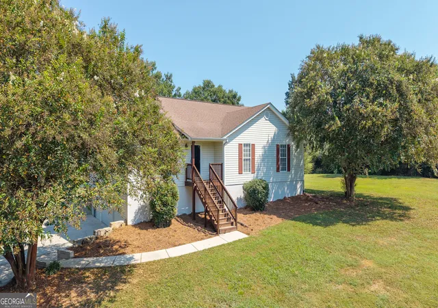 Photo 4 of Single family home for sale at 437 Goat Rd NW, Resaca, GA 30735 | MLS# 10840962 | Listing updated on 2026-09-19