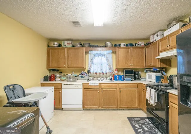 Photo 3 of Single family home for sale at 8351 Ramblin Ct, Douglasville, GA 30134 | MLS# 10843935 | Listing updated on 2026-09-11