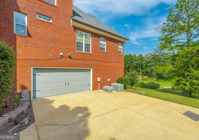 Photo 4 of Single family home for sale at 1791 Windstone Dr, Ringgold, GA 30736 | MLS# 10852436 | Listing updated on 2026-10-08