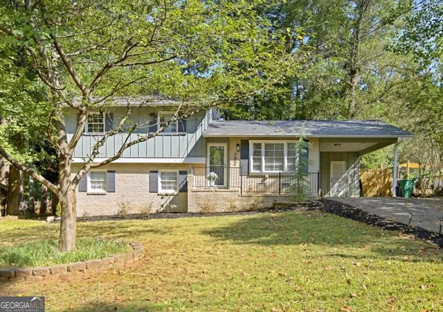 Photo 2 of Single family home for sale at 3650 Sheffield Pl, Tucker, GA 30084 | MLS# 10850784 | Listing updated on 2026-10-06