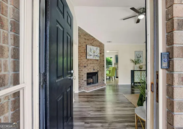 Photo 4 of Single family home for sale at 325 Forrest Ave, Savannah, GA 31404 | MLS# 10770954 | Listing updated on 2026-09-10