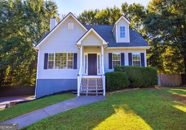 Photo 1 of Sale Pending at 23 Glenmore Dr, Kingston, GA 30145 | MLS# 10845522 | Listing updated on 2026-09-28