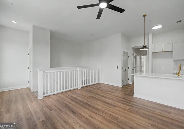 Photo 2 of Condo for sale at 302 Lorch St #204, Savannah, GA 31401 | MLS# 10848199 | Listing updated on 2026-09-27