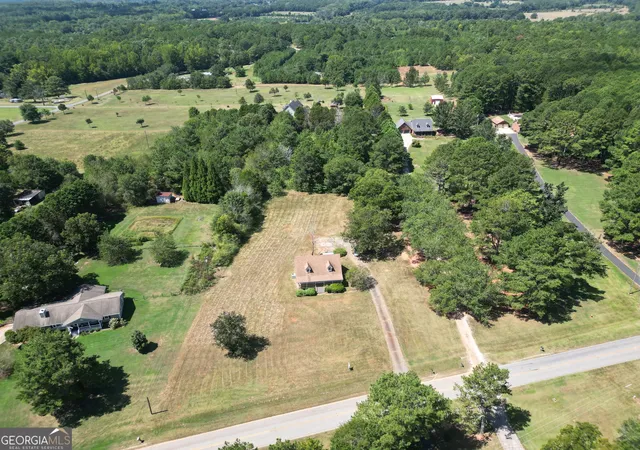 Photo 2 of Single family home for sale at 693 Patton Rd, Griffin, GA 30224 | MLS# 10841172 | Listing updated on 2026-09-07