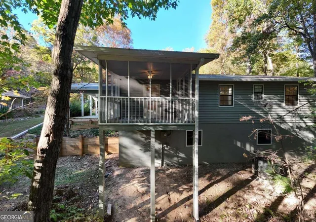 Photo 4 of Single family home for sale at 95 Mountain View Dr, Blairsville, GA 30512 | MLS# 10879276 | Listing updated on 2026-10-27