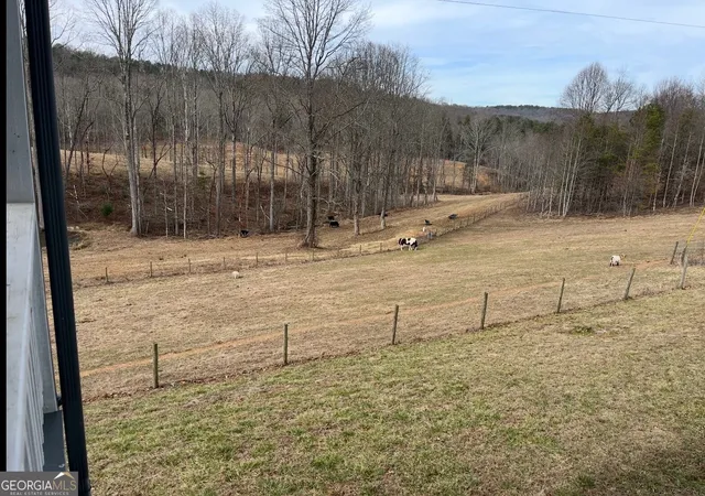 Photo 4 of House for sale at 192 Flowers Dr, Blairsville, GA 30512 | MLS# 10827132 | Listing updated on 2026-09-24