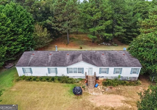 Photo 3 of Manufactured home for sale at 1021 Big Sandy Crk Ln, Madison, GA 30650 | MLS# 10842921 | Listing updated on 2026-09-15