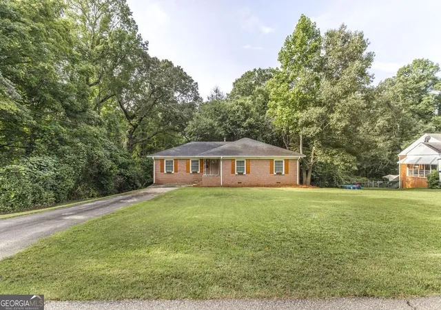 Photo 1 of Single family home for sale at 460 Sunset Cir, Forsyth, GA 31029 | MLS# 10842898 | Listing updated on 2026-09-14