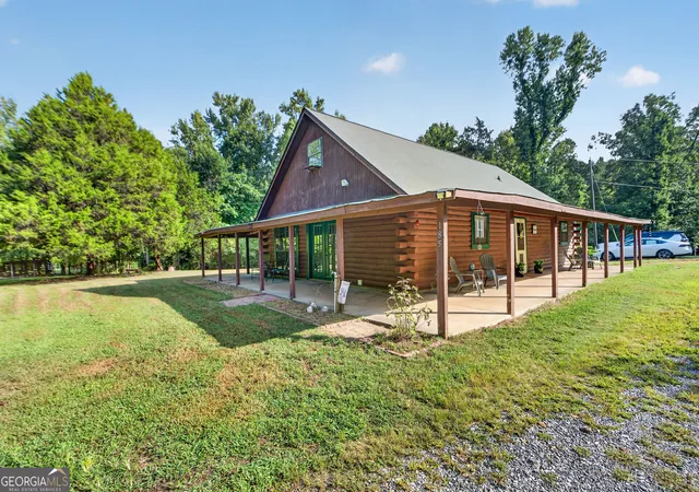 Single family home for sale at 185 Spout Springs Rd SW, Rome, GA 30161 | MLS# 10838235