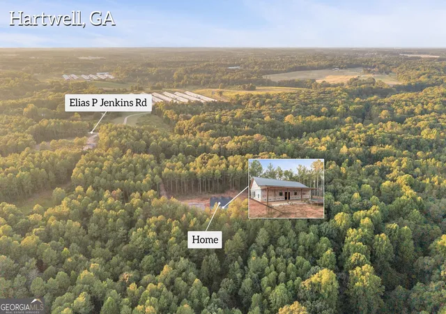 Photo 3 of Sale Pending at 593 Elias P Jenkins Rd, Hartwell, GA 30643 | MLS# 10850295 | Listing updated on 2026-09-30