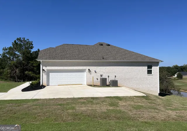 Photo 1 of Single family home for sale at 367 Eagle Ridge Dr #11, Macon, GA 31216 | MLS# 10880318 | Listing updated on 2026-10-28